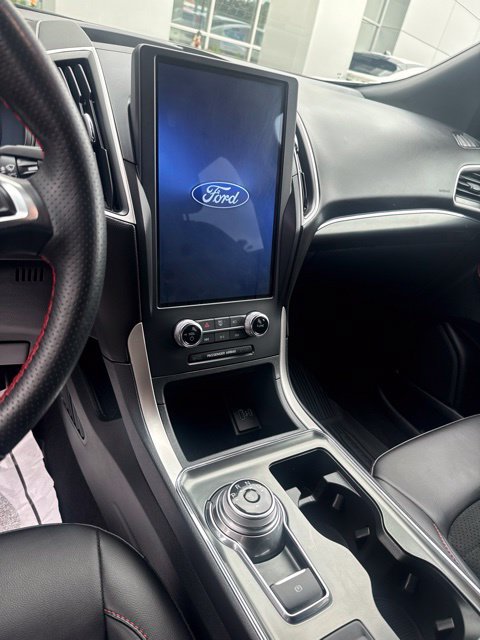 Used 2025 Ford Escape ST-Line AWD/4WD image 8