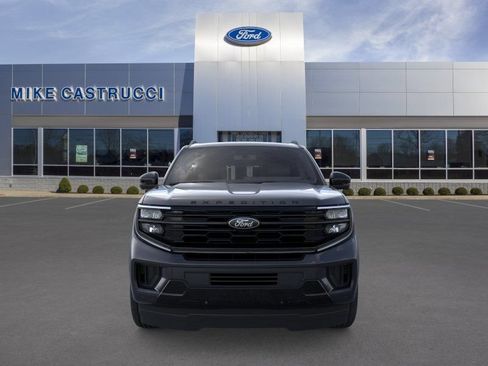 New 2026 Ford Expedition Max Platinum w/ Stealth Performance Package AWD/4WD image 6