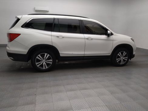 Used 2016 Honda Pilot EX image 10