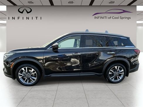 Certified 2025 INFINITI QX60 Luxe image 4
