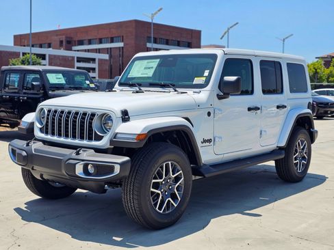 New 2026 Jeep Wrangler Unlimited Sahara w/ Safety Group AWD/4WD image 3