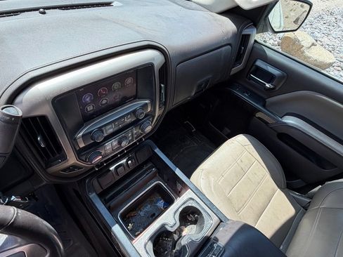 Used 2014 GMC Sierra 1500 Denali w/ Suspension Package, Off-Road AWD/4WD image 18