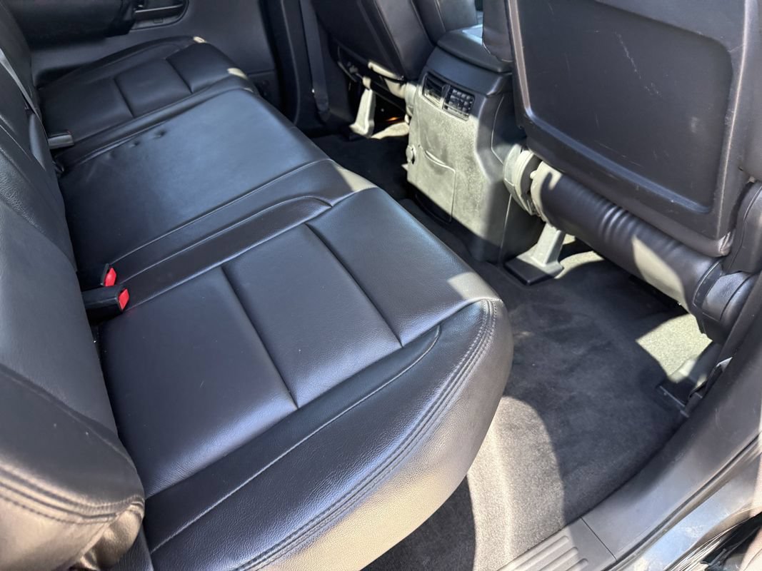 Used 2012 Nissan Titan SV w/ SV Value Truck Pkg RWD image 21