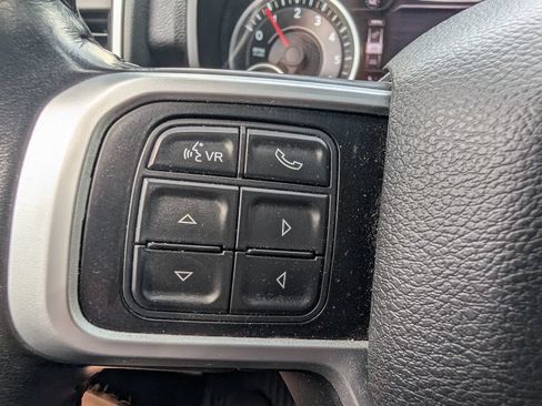 Used 2021 RAM 2500 Big Horn w/ Level B Equipment Group AWD/4WD image 19