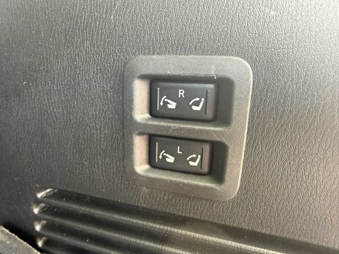 Used 2020 Nissan Armada SV w/ Driver Package AWD/4WD image 11
