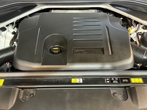 Used 2024 Land Rover Range Rover Long Wheelbase SE image 61