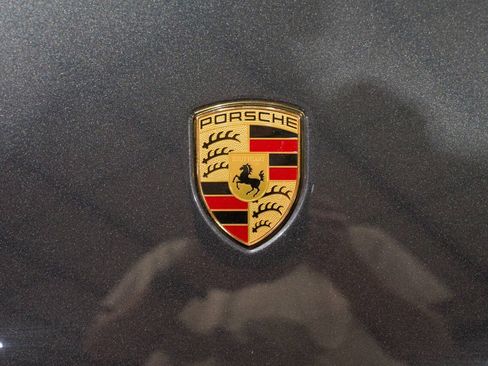 Used 2021 Porsche Macan GTS w/ Premium Package Plus (PF9) AWD/4WD image 21