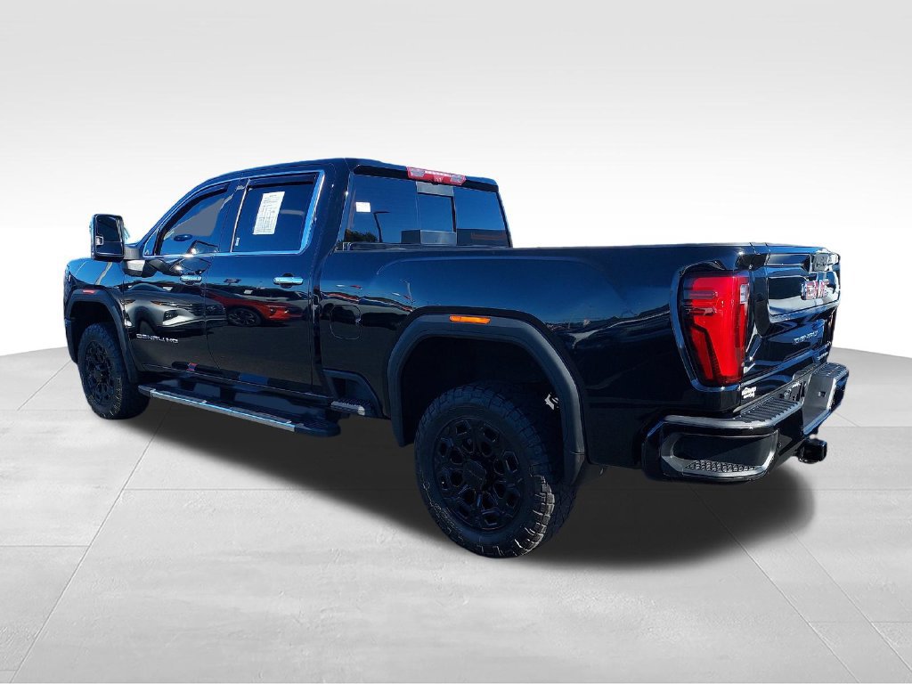 Used 2024 GMC Sierra 2500 Denali w/ Denali Reserve Package AWD/4WD image 3
