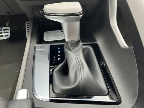 New 2026 Hyundai Elantra Sport FWD image 29