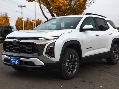 New 2026 Chevrolet Equinox ACTIV image 4