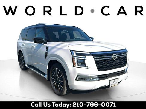 Used 2025 Nissan Armada Platinum Reserve AWD/4WD image 1