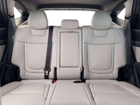 New 2026 Hyundai Tucson Limited image 16