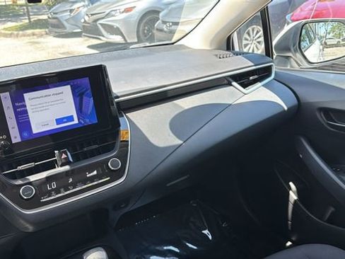 Used 2023 Toyota Corolla LE FWD image 15