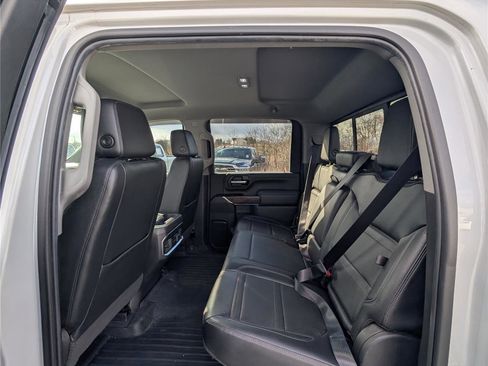 Used 2022 GMC Sierra 2500 Denali w/ Technology Package image 13