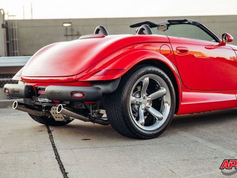 Used 2000 Plymouth Prowler image 58