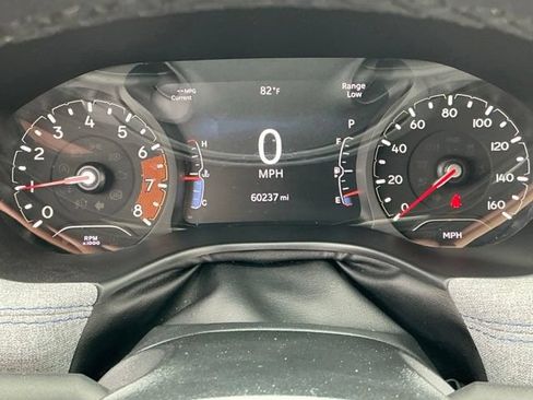 Used 2024 Jeep Compass Latitude AWD/4WD image 32