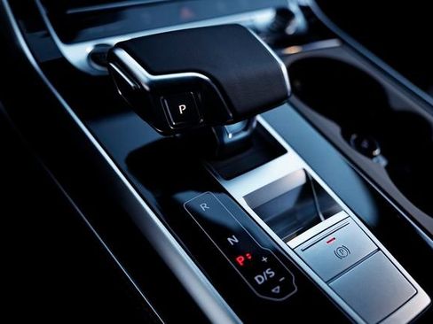 New 2026 Audi Q8 Premium Plus image 40