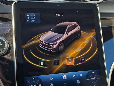 New 2026 Mercedes-Benz GLC 300 GLC 300 image 29