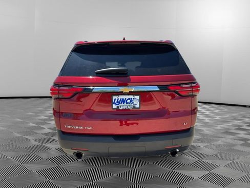 Used 2023 Chevrolet Traverse LT w/ LPO, Floor Liner Package AWD/4WD image 4