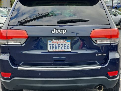 Used 2016 Jeep Grand Cherokee Limited image 16