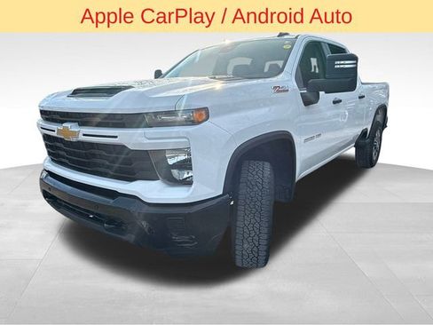Used 2025 Chevrolet Silverado 2500 Custom w/ Custom Value Package image 5