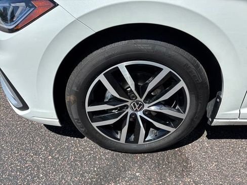 Certified 2026 Volkswagen Jetta SE FWD image 8