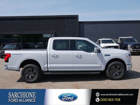 New 2025 Ford F150 Lightning Lariat AWD/4WD image 1