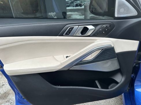 Used 2020 BMW X6 M50i w/ Executive Package image 10