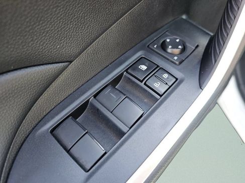 Used 2024 Toyota RAV4 LE AWD/4WD image 27