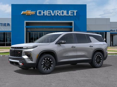 New 2026 Chevrolet Traverse Z71 w/ Driver Confidence Package AWD/4WD image 2