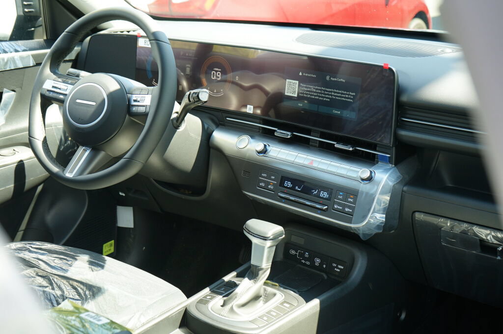New 2027 Hyundai Kona SEL Sport AWD/4WD image 23