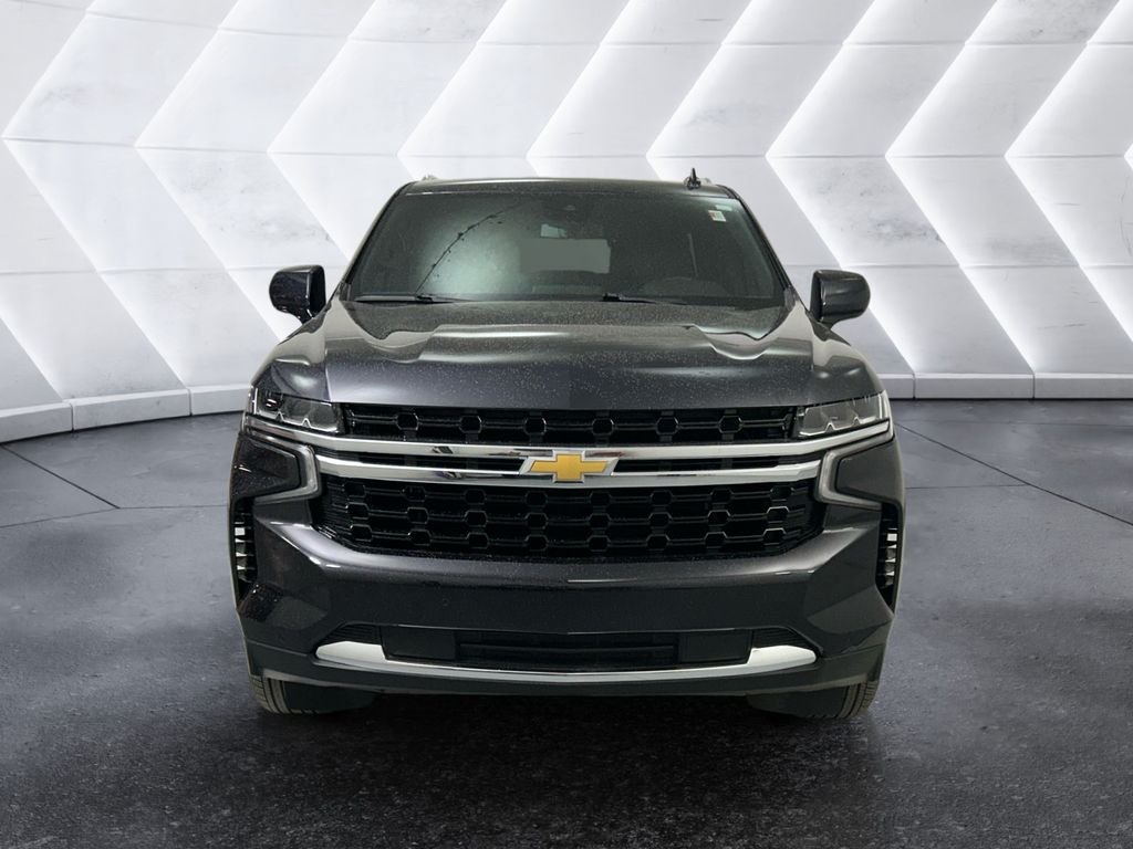 Used 2024 Chevrolet Tahoe LS RWD image 2