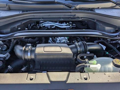 New 2025 Lincoln Aviator 2WD w/ Jet Appearance Package image 16