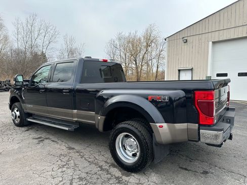 Used 2022 Ford F350 Lariat w/ Lariat Value Package image 17