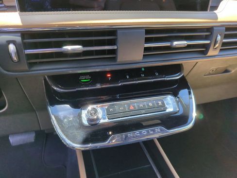Used 2023 Lincoln Corsair Reserve w/ Equipment Group 201A AWD/4WD image 23