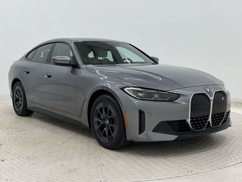 Used 2023 BMW i4 eDrive35 w/ Premium Package RWD image 7