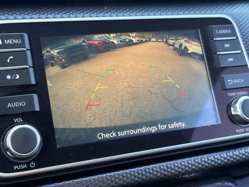 Used 2019 Nissan Kicks SV FWD image 26