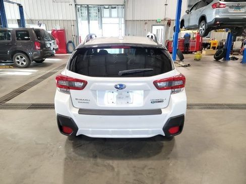 Used 2021 Subaru Crosstrek 2.5i Limited AWD/4WD image 6