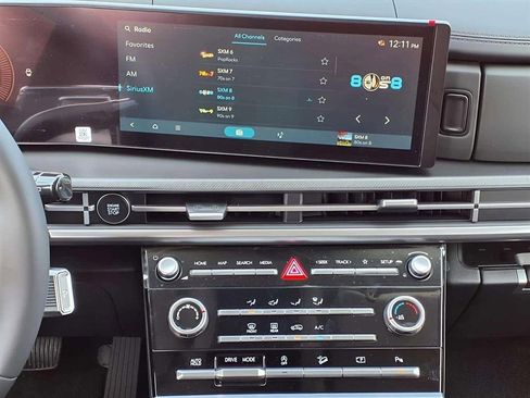 New 2026 Hyundai Santa Fe SE image 12