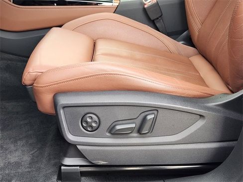 Used 2023 Audi Q5 e Prestige image 19