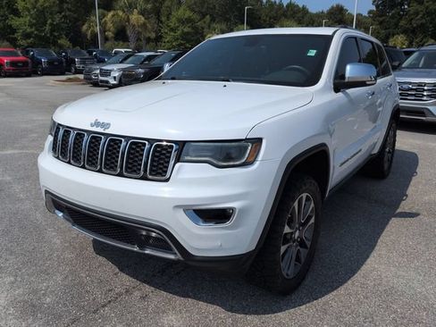 Used 2018 Jeep Grand Cherokee Limited AWD/4WD image 8