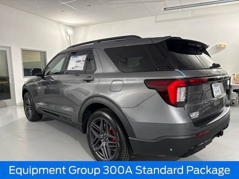 New 2026 Ford Explorer ST-Line RWD image 5