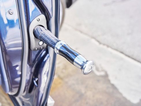 Used 2022 Rolls-Royce Cullinan w/ Cullinan Package image 51