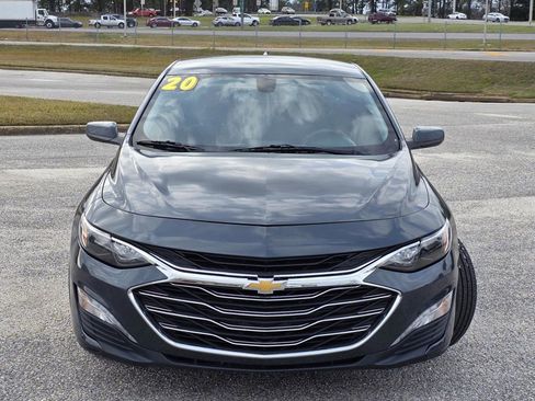Used 2020 Chevrolet Malibu LT image 2