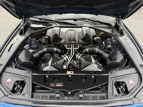 Used 2014 BMW M5 image 31