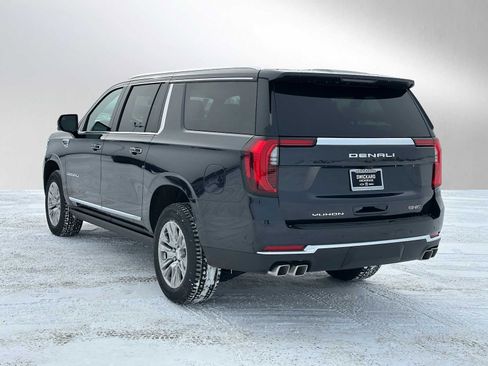 New 2026 GMC Yukon XL Denali w/ Sun & Power Step Package AWD/4WD image 5