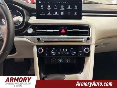 Used 2024 Genesis G70 2.5T image 17
