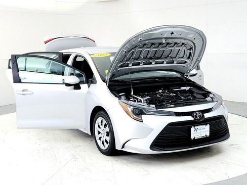 Certified 2023 Toyota Corolla LE FWD image 9