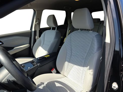 Used 2023 Nissan Rogue SV FWD image 15