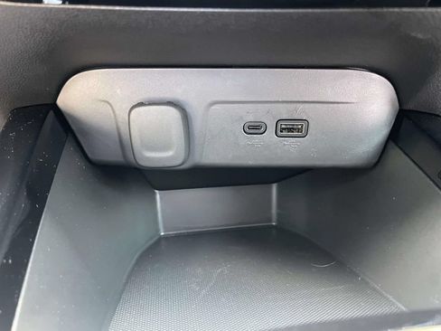 Used 2025 Chevrolet Trax ACTIV w/ Driver Confidence Package FWD image 29